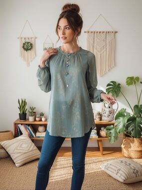 NWT LC Lauren Conrad Light Green Gold‑Floral Sheer‑Sleeve Peasant Blouse Size S